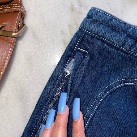 Burberry Heart-Stitch Motif Denim Skinny Jeans in Dark Wash - Picture 9 of 17